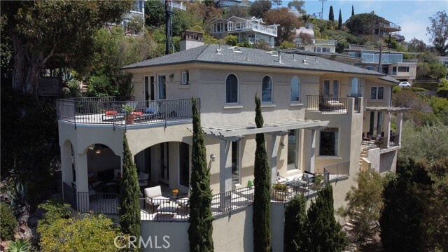 Foto del edificio - 2299 Crestview Pl