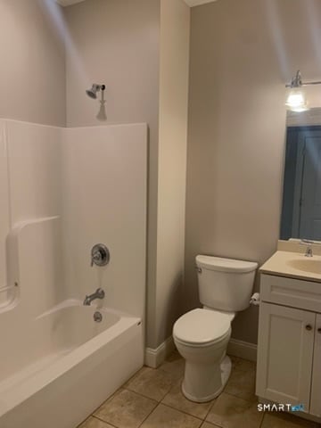 Building Photo - 102 Edgewater Cir