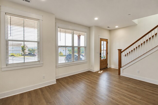 Foto del edificio - 1380 Belfair St