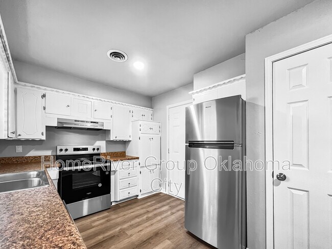 Foto del edificio - 1509 Hampton Rd