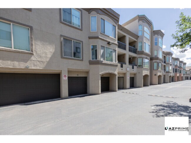 Foto del edificio - Premium 2/2 Tempe Condo in Regatta Pointe ...