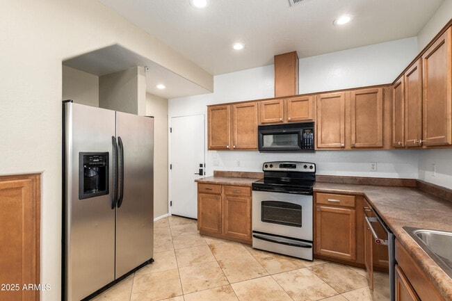 Foto del edificio - 1225 N 36th St