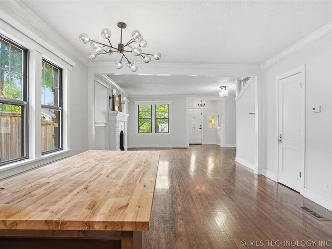 Building Photo - 6900 Evening Shade Ln