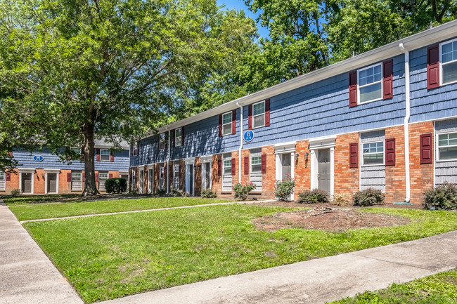 Building Photo - Bramblewood Apartments