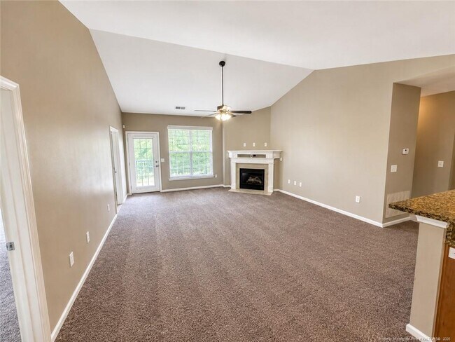 Foto del edificio - 2645 McArthur Landing Cir