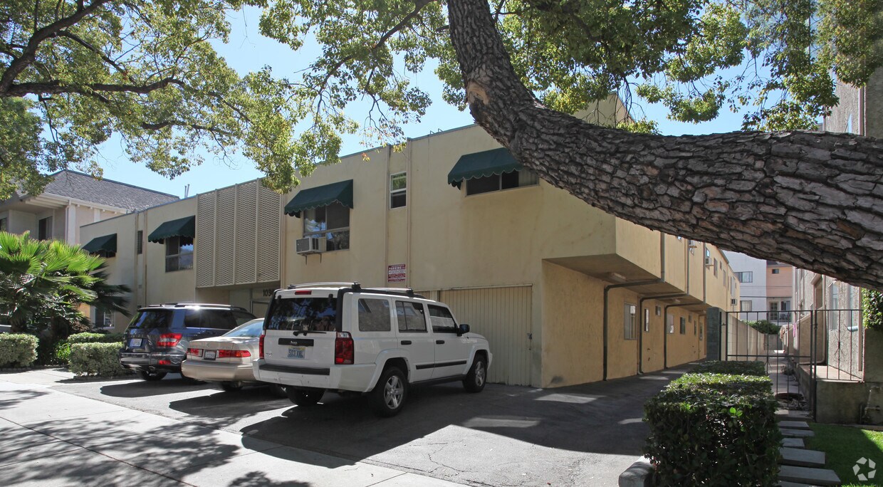 Foto del edificio - 1036 Winchester Ave