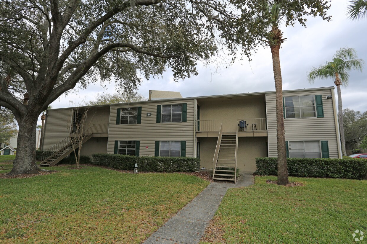 Countrywood Apartments Tampa Fl Apartments Com
