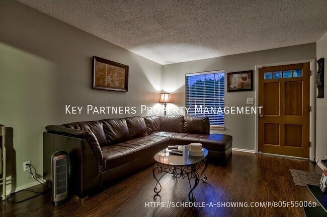 Foto del edificio - 8023 E 88th St