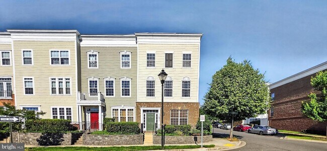 Foto del edificio - 11601 Leesborough Cir