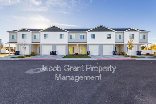 Foto del edificio - 1819 Jennie Lee Dr