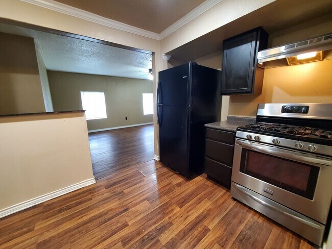 Foto del edificio - 2071 Leight St, Beaumont TX 77703