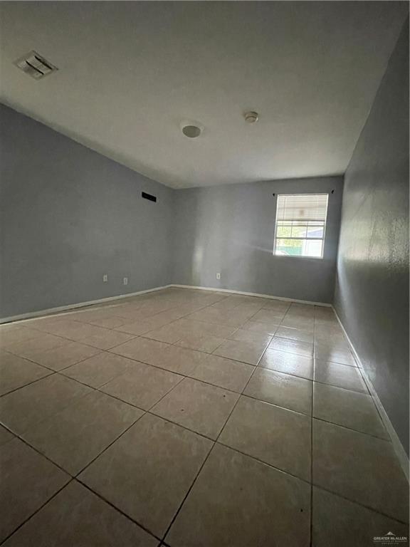 Foto del edificio - 13 E St