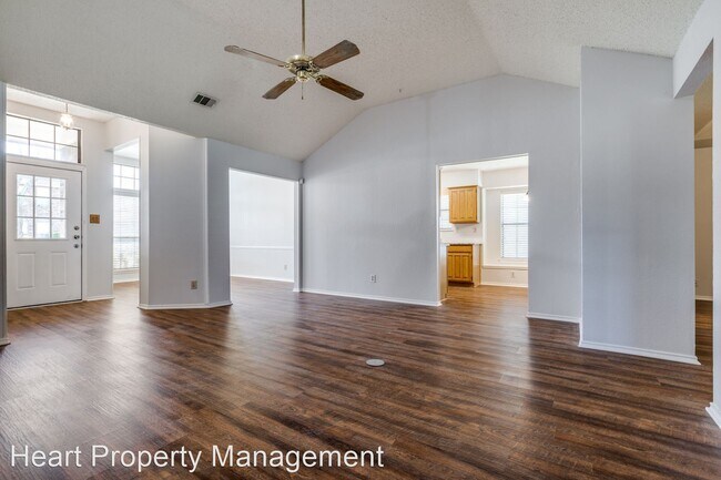 Foto del edificio - 3 br, 2 bath House - 705 Yosemite Trl