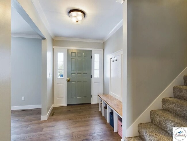 Building Photo - 307 Dawn Dr