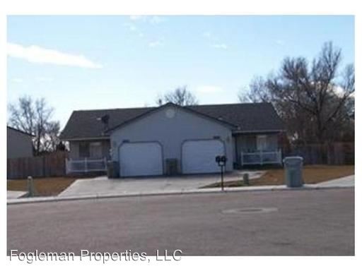 Primary Photo - 1227 NW Nina Ct