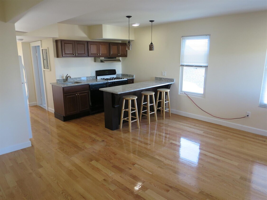 Foto principal - 23 Weitz St