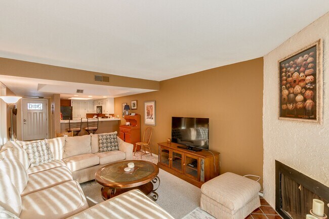 Foto del edificio - 2 bed 2 bath condo in the Heart of Scottsdale