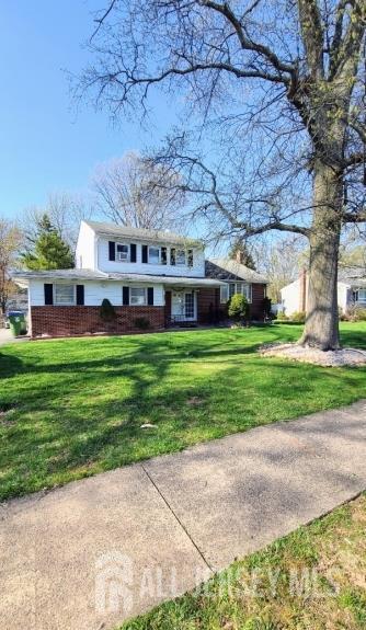 Building Photo - 29 Ventnor Dr