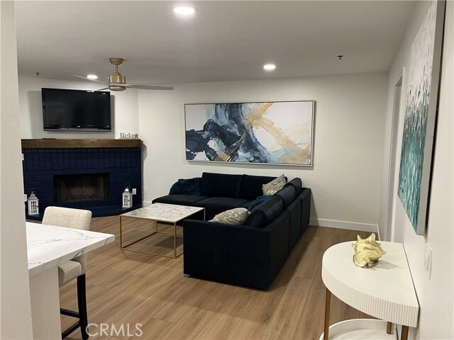 Building Photo - 345 Avocado St