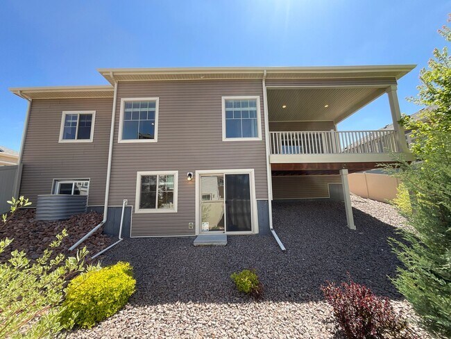 Building Photo - 3 Bedroom Home Available Near Marksheffel ...