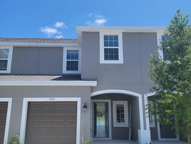 Building Photo - 2302 Alee Ln