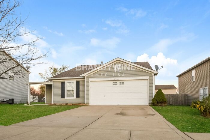 Primary Photo - Full Privacy Fenced Yard in Greenfield