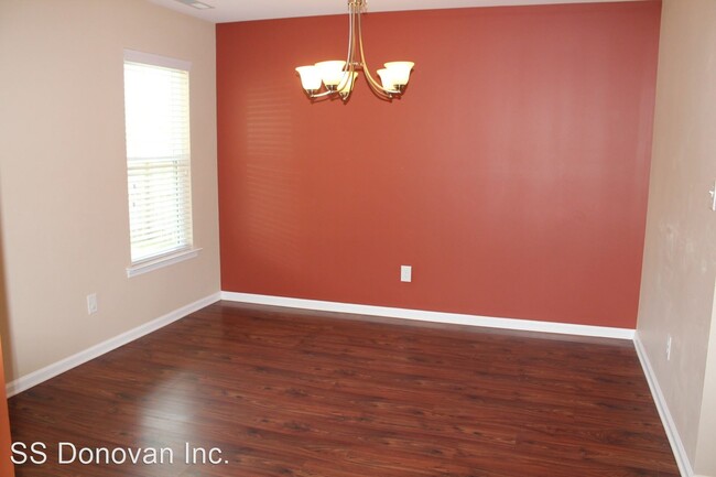 Building Photo - 3 br, 2.5 bath House - 475 New castle Lane