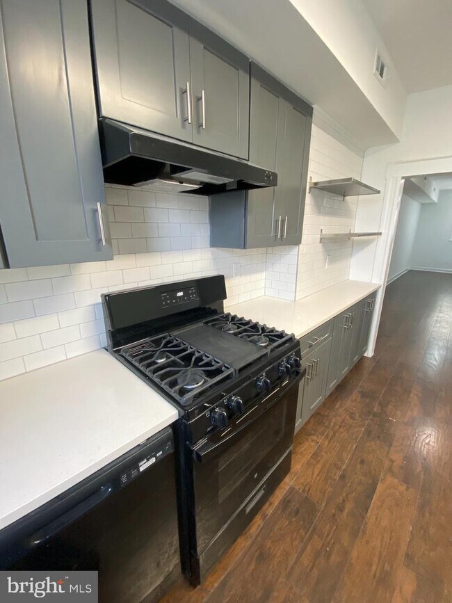 Building Photo - 2754 Kinsey Ave