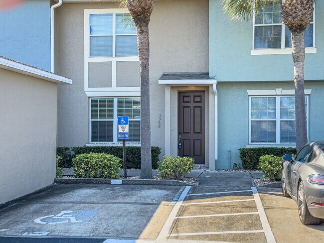 Building Photo - Cozy 2 Bed, 2.5 Bath Indialantic Rental - ...