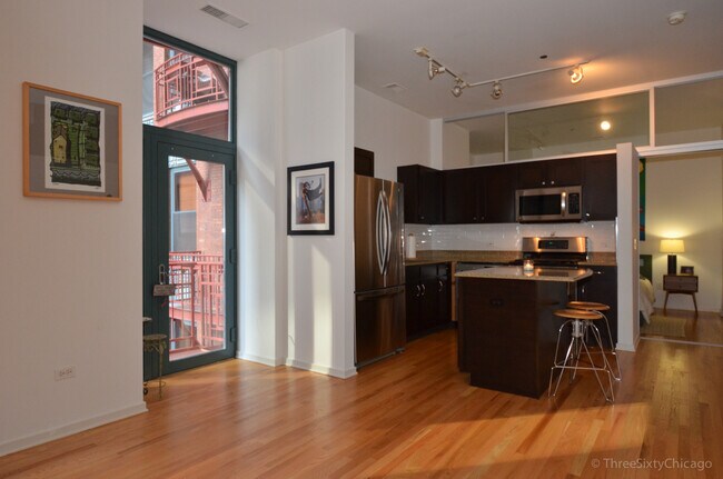 Building Photo - 208 W Washington St