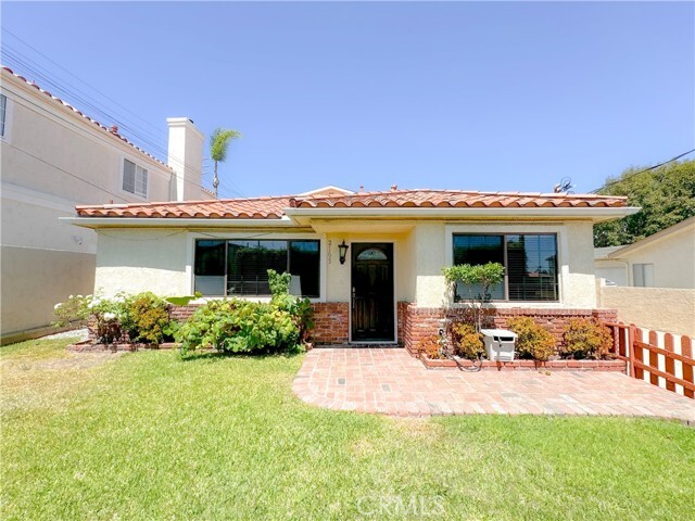 Foto principal - 2103 Clark Ln