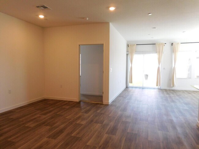 Foto del edificio - 6062 E Ramona Wy