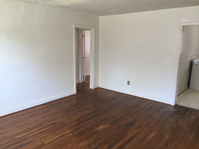 Foto del edificio - 4905 Chamberlayne Ave