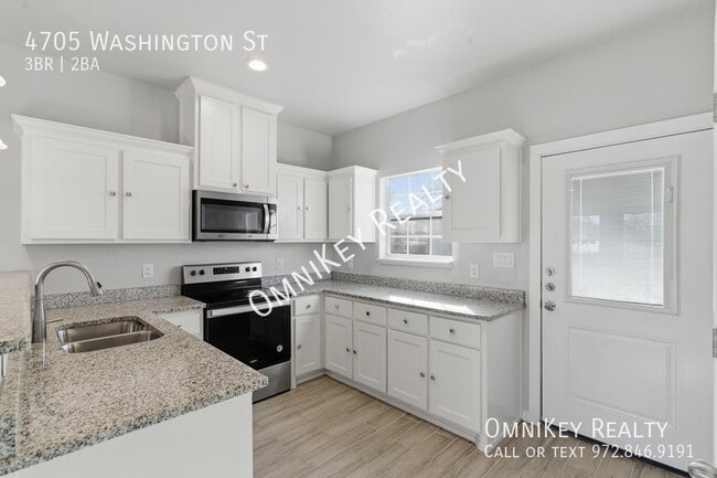 Foto del edificio - 4705 Washington St