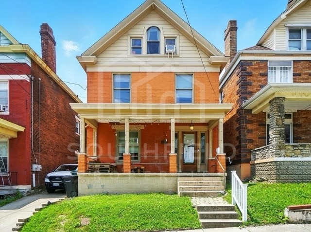 Photo - 2319 Victor St House