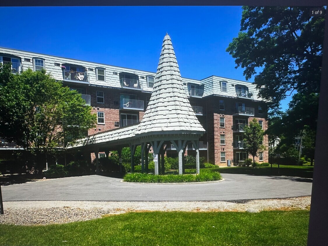 Foto principal - 5125 Blodgett Ave