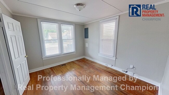Building Photo - Charming 3 BD/1 BA in Heart of Wilmington