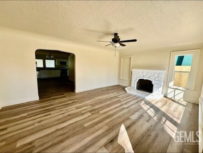 Foto del edificio - 220 Pacific St