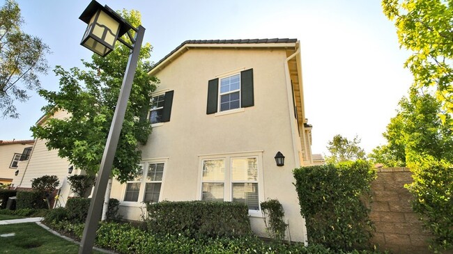 Foto del edificio - Spacious Brighton Community Townhome