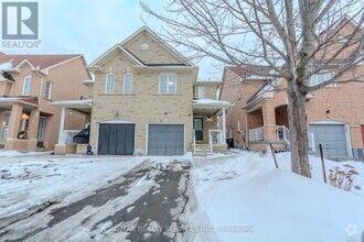 Building Photo - 42 Cadillac Crescent