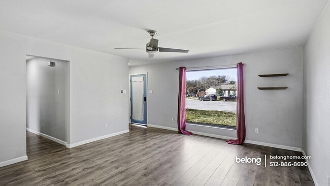 Foto del edificio - 5701 Claystone Cove