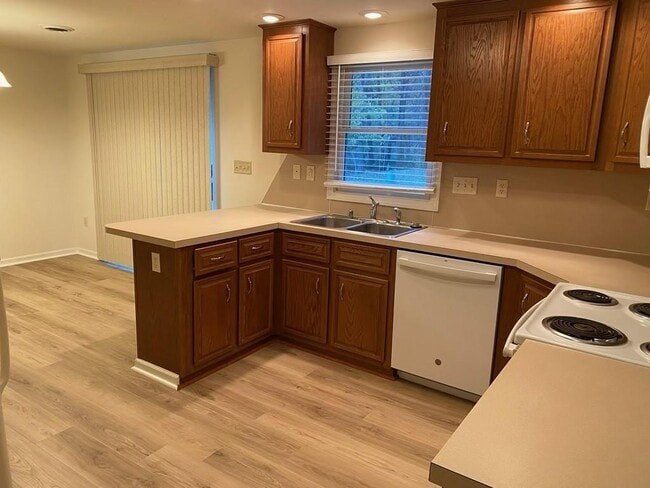 Building Photo - 19322 Garretts Mill Rd