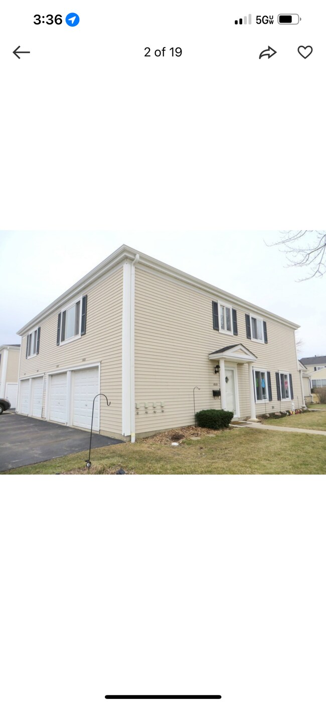 Building Photo - 1021 Cove Dr