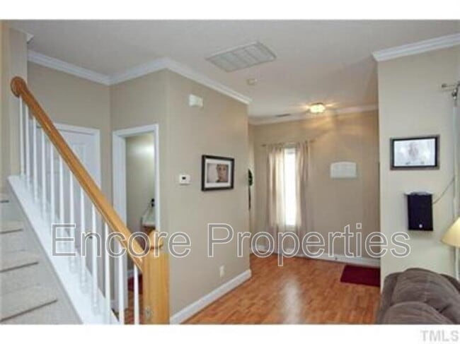 Foto del edificio - 3822 Charleston Park Dr