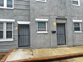 Building Photo - 4632 Hillside Rd SE