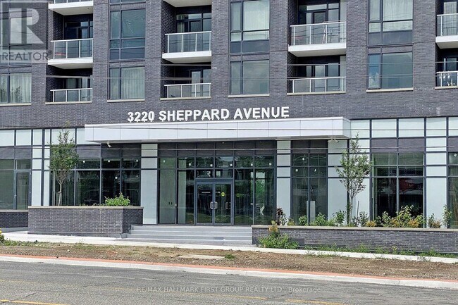 Photo du bâtiment - 3220-3220 Sheppard Ave E