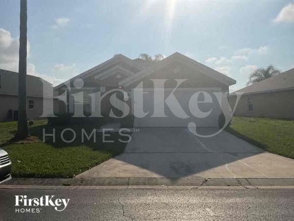 Building Photo - 242 Lady Diana Dr