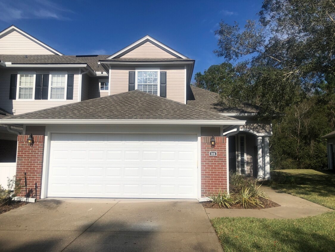 2052 Secret Garden Ln Unit 304, Fleming Island, FL 32003 Condo for