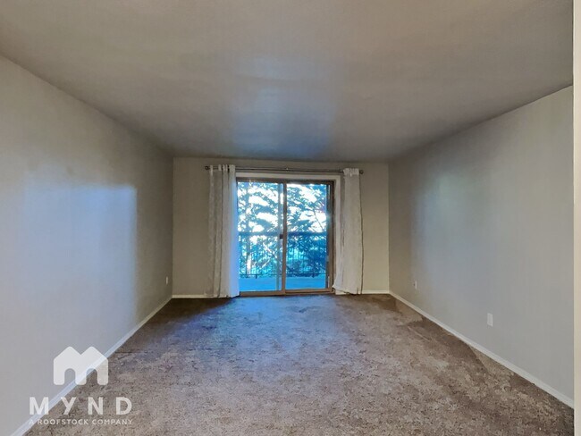 Foto del edificio - 14300 32nd Ave NE