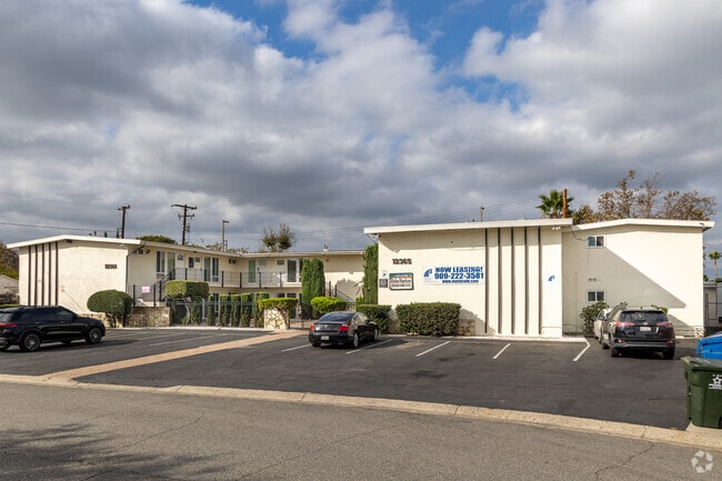 12361 El Rey Pl, Garden Grove - 12361 - 12365 El Rey Pl